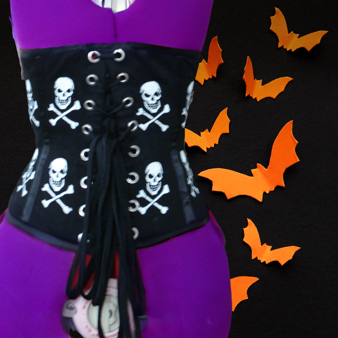 3F-218-1 – Under Bust, Skull Halloween Corset Four Hooks Busk.